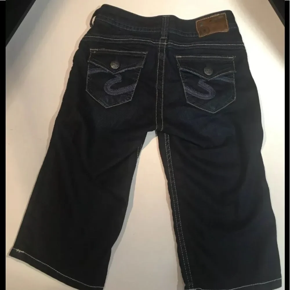 Silver Suki Rose Surplus Long Denim Shorts - Dark Wash - Size 26 (US 2-4)